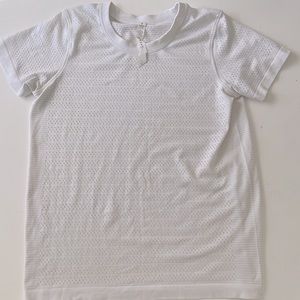 Lululemon quick dry white T-shirt